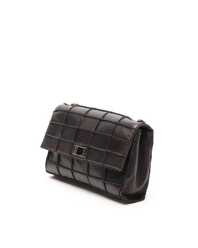 Chanel Reissue Chocolate Bar Single Flap Bag in Brown from A Retro Tale, photo 2 of 11