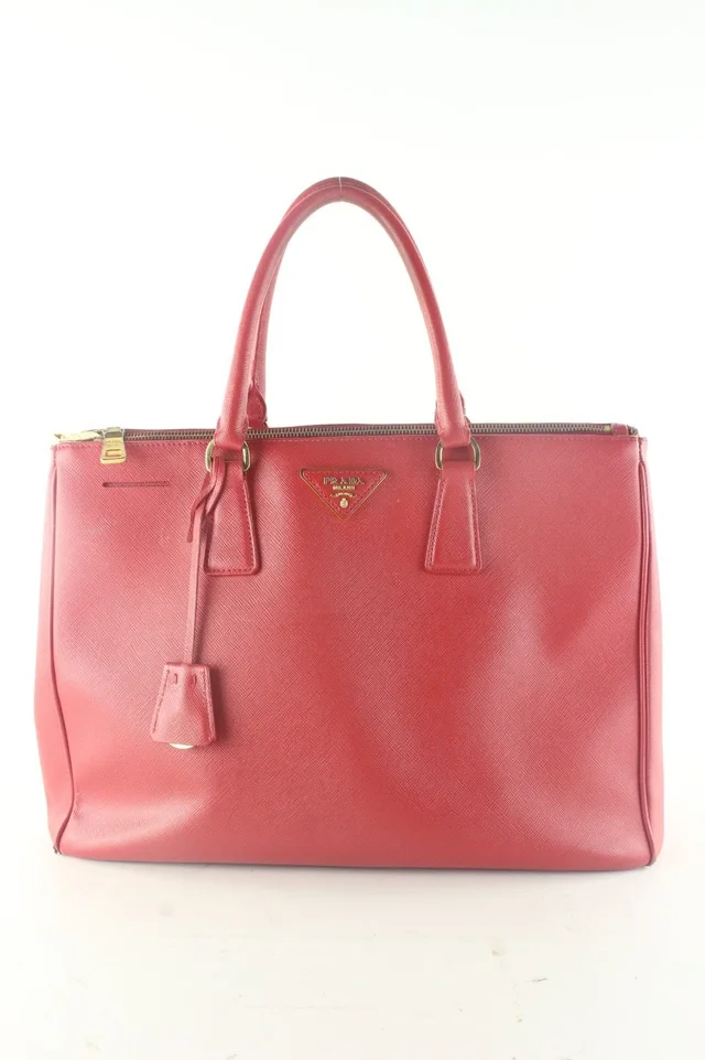 Prada Red Saffiano Luxe Tote in Red Saffiano leather from Bagriculture