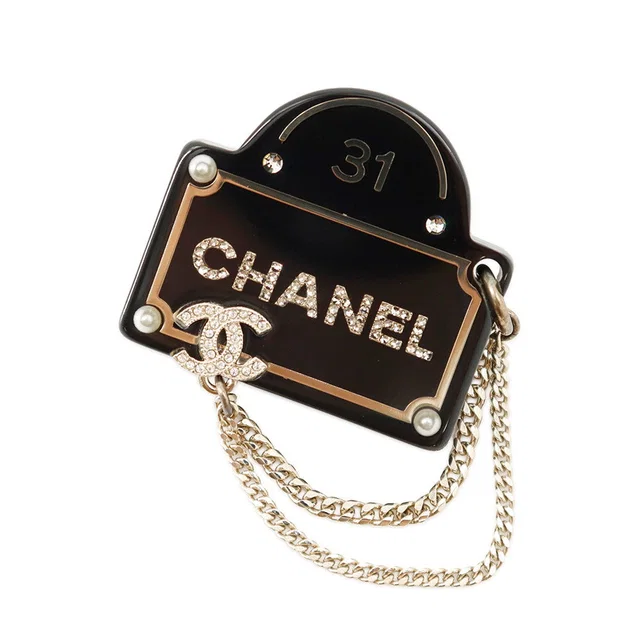 Chanel Street sign motif brooch BlackAB9372-B09081-NK211 Plastic Gold Plated Rhinestone Faux Pearl in Gold from GALLERY RARE