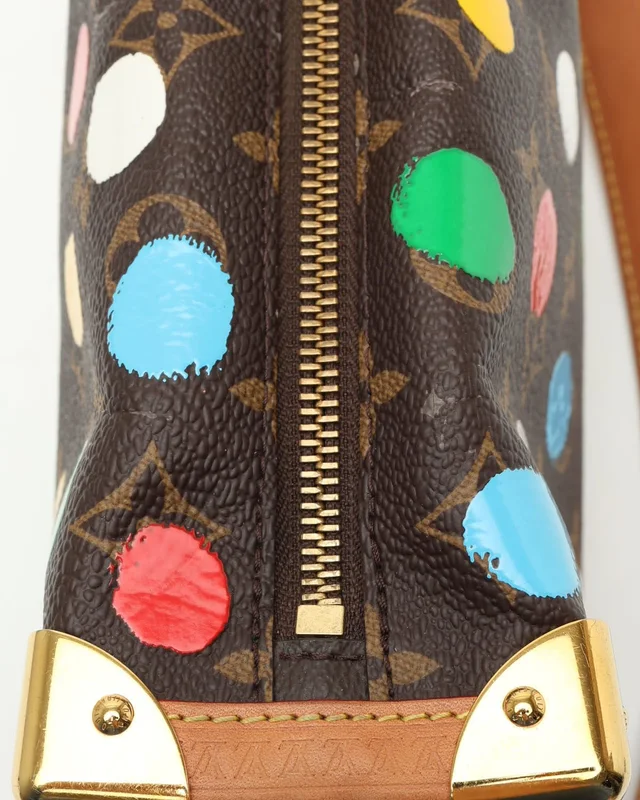 Louis Vuitton Yayoi Kusama 2023 Monogram 3D Dots Side Trunk Bag in Coated canvas from A Retro Tale, photo 7 of 11