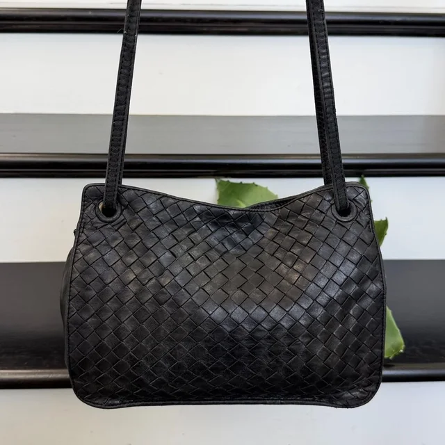 Bottega Veneta Intrecciato Leather Shoulder Bag in black Woven leather from Poshmark