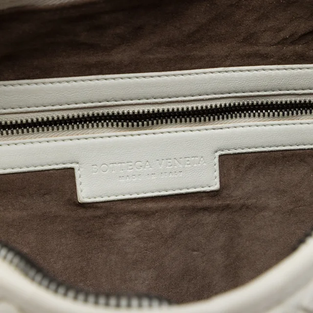 White Bottega Veneta Large Nappa Intrecciato Veneta Hobo in White Nappa leather from Designer Revival, photo 2 of 2
