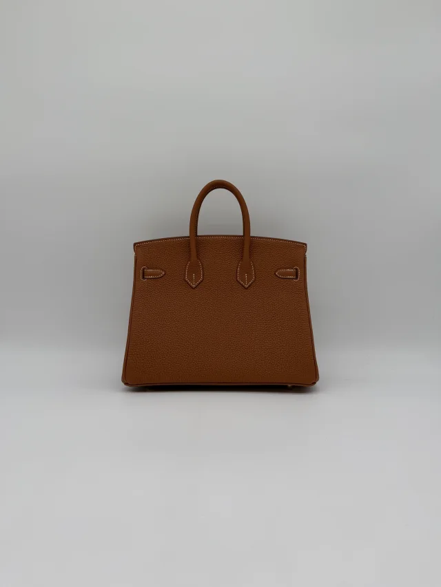 Hermès Birkin 25 Gold Togo Gold Hardware in Gold Togo leather from Luxury Promise, photo 3 of 11