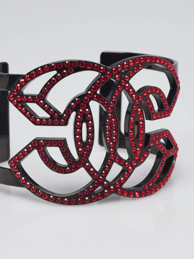 Chanel Red Crystal Black Metal CC Cuff Bracelet in Black from Yoogis, photo 3 of 8