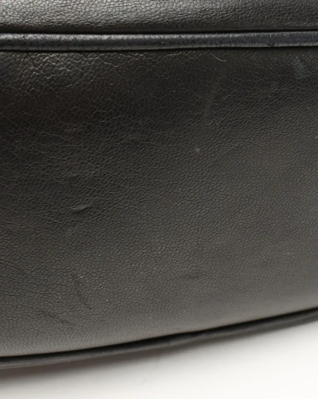 Chanel CC Chain Bucket Bag in Leather from A Retro Tale, photo 9 of 13