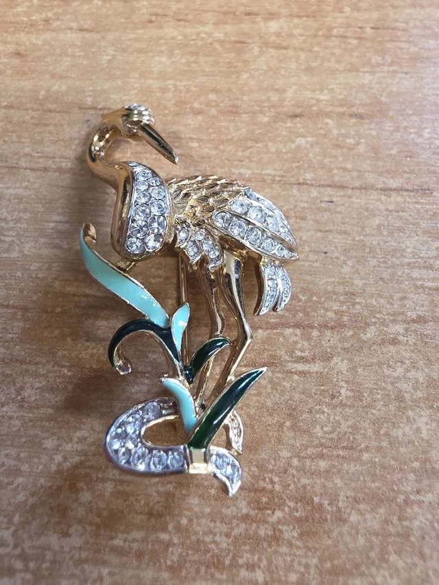 Swarovski Vintage 1980 Attwood & Sawyer Crane Heron 22ct Gold Plate Green Enamel in Multi-coloured Gold Plated from Oxfam Online Shop