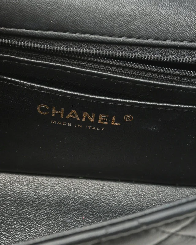 Chanel Classic Mini Top Handle Bag in Leather from A Retro Tale, photo 12 of 15