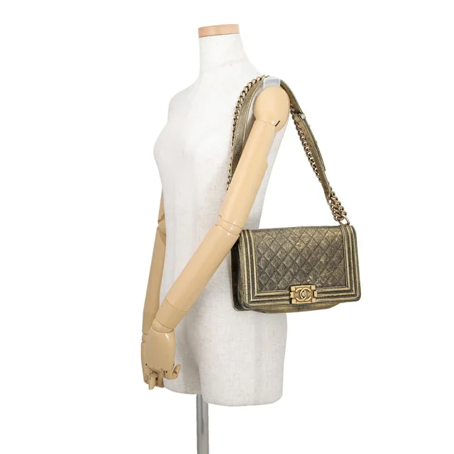 Boy Chanel Gold/BlackA67085 Lambskin in Gold Lambskin from GALLERY RARE, photo 5 of 18