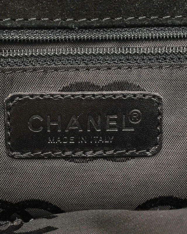 Chanel CC Suede Turn Lock Tote Bag in Suede from A Retro Tale, photo 6 of 8