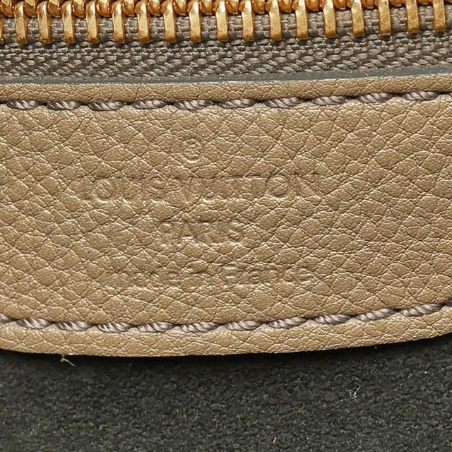 Louis Vuitton Mahina XL Bag in Leather from A Retro Tale, photo 9 of 12