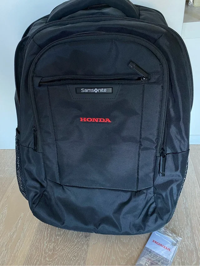 Samsonite Honda Classic 2 Everyday Fit 14 Inch Laptop & 9inch Ipad Backpack in black from Poshmark