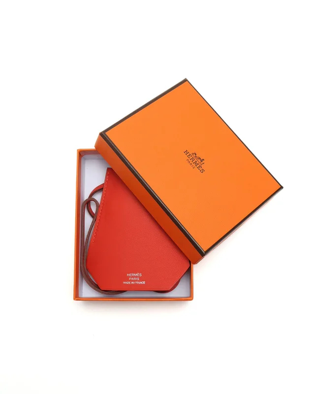 Hermès 2024s Clochette Bag Charm in Leather from A Retro Tale, photo 2 of 2