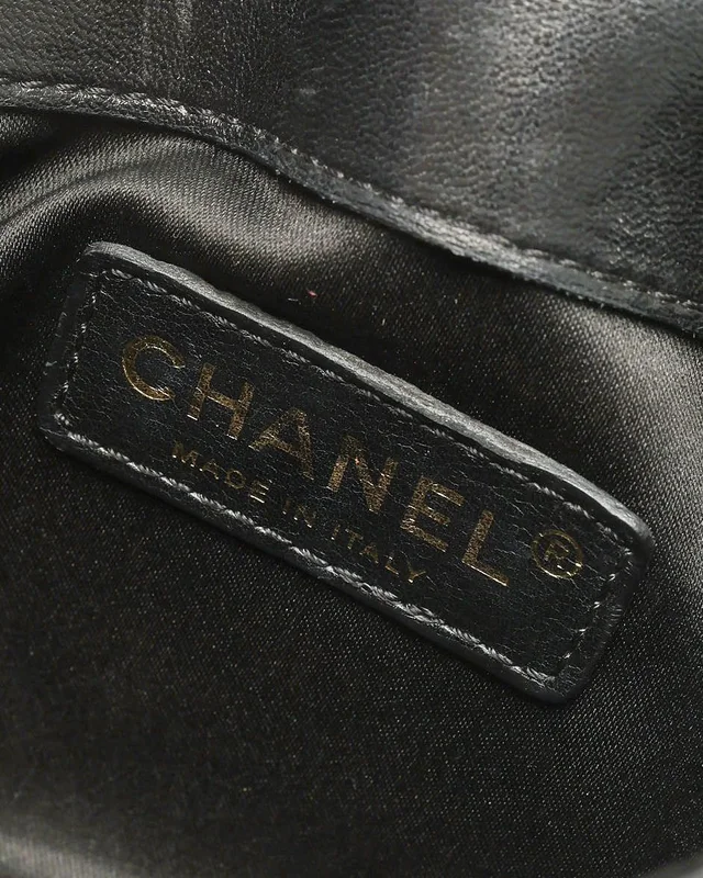 Chanel Patent Leather and Lace Mini Kiss Lock Double Sided Bag in Patent leather from A Retro Tale, photo 10 of 15