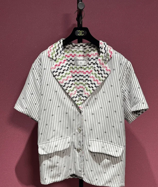 Chanel 2021S Full CC Shirt 36 from Luxury Promise