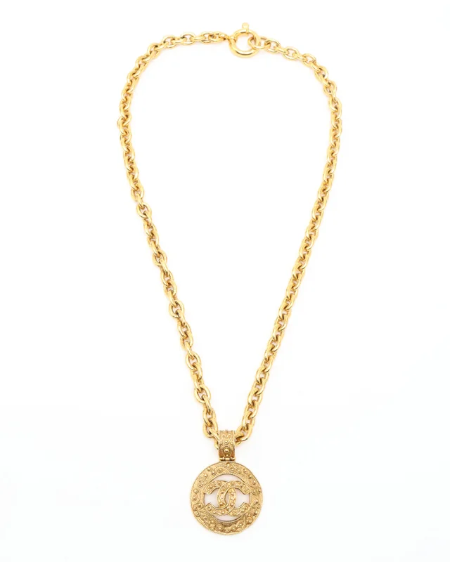 Chanel Coco Mark Necklace from A Retro Tale, photo 2 of 4