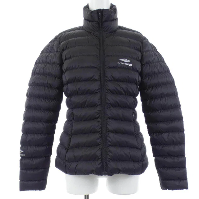Balenciaga SKIWEAR Jacket from LuxUness