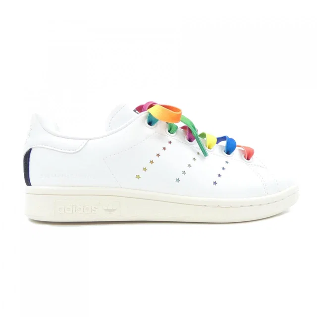 Adidas by Stella McCartney Sneakers in Leather from LuxUness