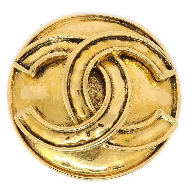 Chanel 1994 Brooch Gold in Gold from AMORE Vintage Tokyo