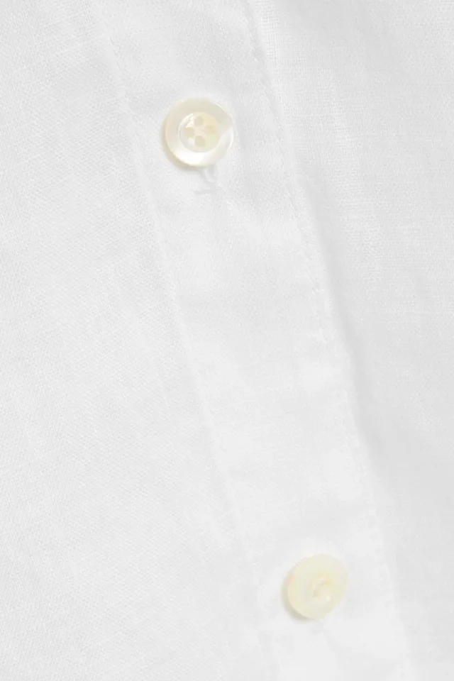 Frame The Leisure Linen Shirt in White, photo 4 of 4 from THE OUTNET