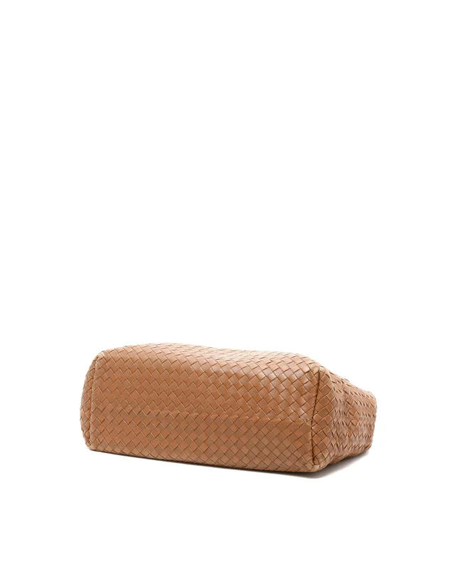 Bottega Veneta Intrecciato Tote Bag in Woven leather from A Retro Tale, photo 5 of 9
