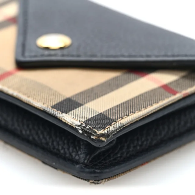 Burberry Grainy Calfskin Vintage Check Jade Card Case On Chain Black in Black Calfskin from FASHIONPHILE, photo 9 of 10