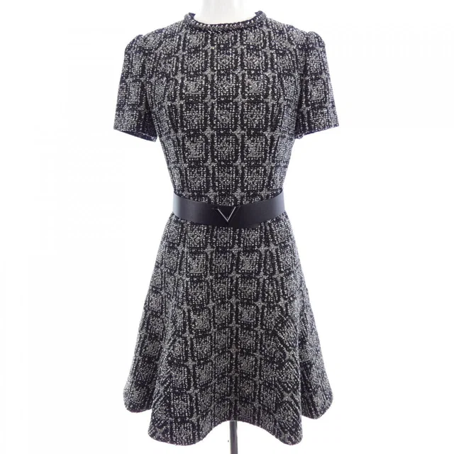 Louis Vuitton Dress Black in Black from The Reluxe