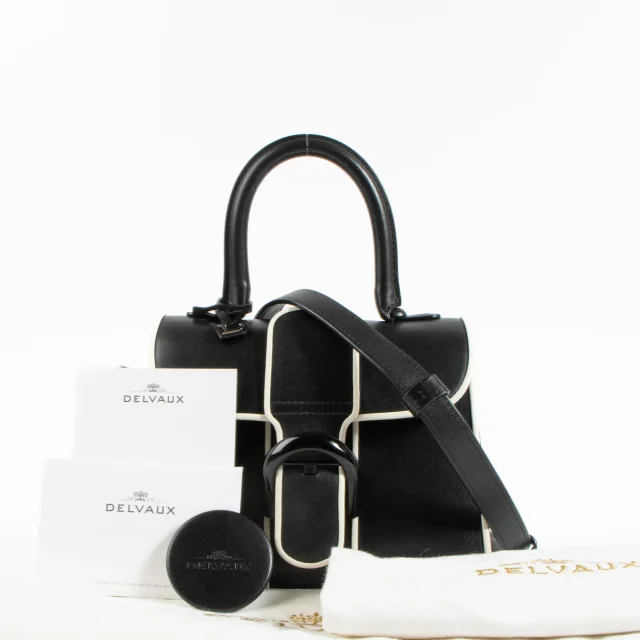 Delvaux Black Illusion Brillant Mini Bag in Black Leather from Labellov, photo 2 of 9