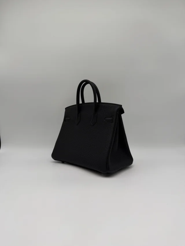 Hermès Birkin 25 Black Togo Palladium Hardware in Black Togo leather from Luxury Promise, photo 9 of 11
