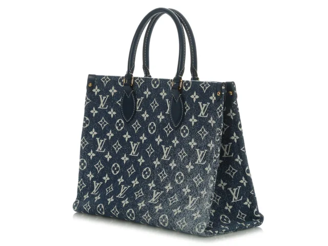 Louis Vuitton Monogram Denim Onthego MM in Blue Denim from Ann's Fabulous Finds, photo 4 of 10