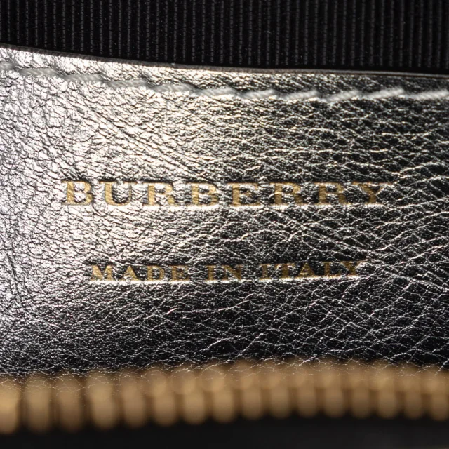 Burberry Haymarket Check Canvas 1983 Link Belt Bag in Beige Canvas from Designer Revival, photo 5 of 6