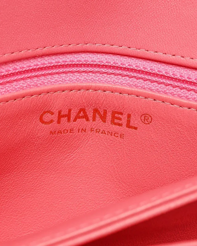 Chanel Accordion Single Flap Bag in Leather from A Retro Tale, photo 7 of 10