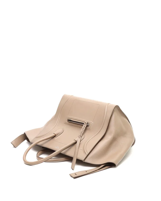 Celine Phantom Luggage Bag in Caviar leather from A Retro Tale, photo 4 of 7
