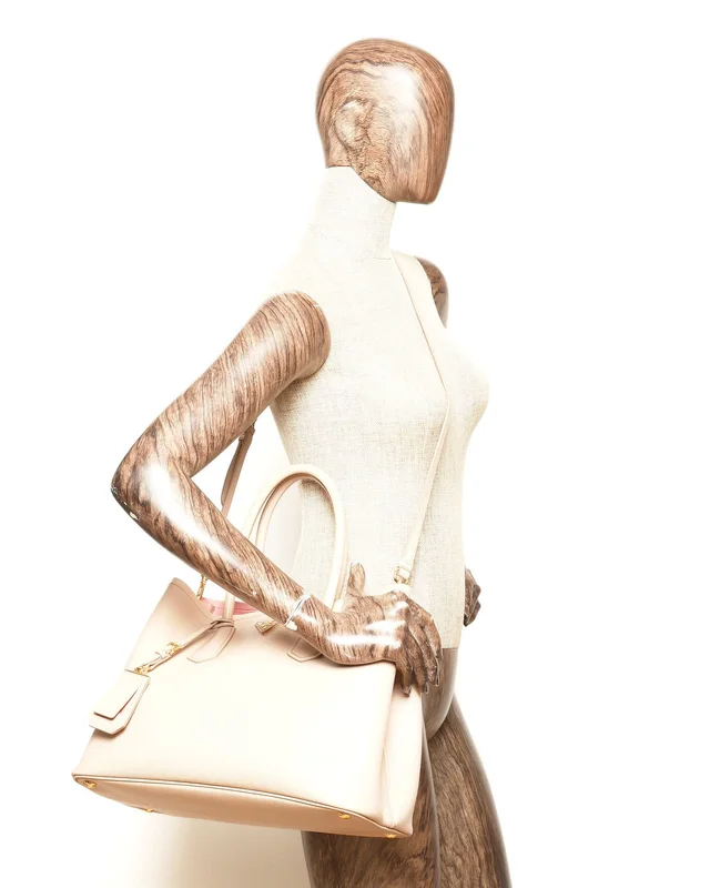 Prada Saffiano Medium Cuir Tote Bag in Saffiano leather from A Retro Tale, photo 8 of 8