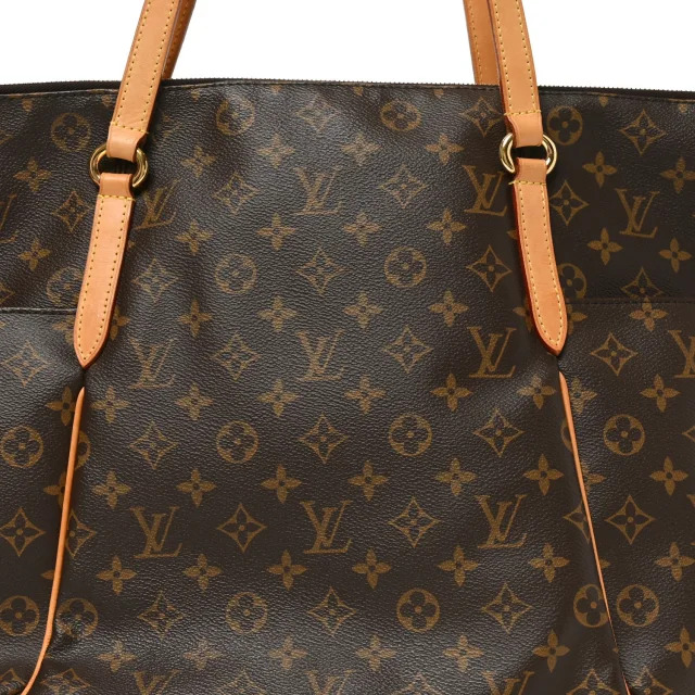 Louis Vuitton Monogram Totally GM in Coated canvas from FASHIONPHILE, photo 7 of 9