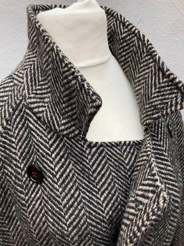 Saint Laurent Rive Gauche Full Length Heavy Wool Coat Brown Patterned Size: L in Brown Wool from Oxfam Online Shop