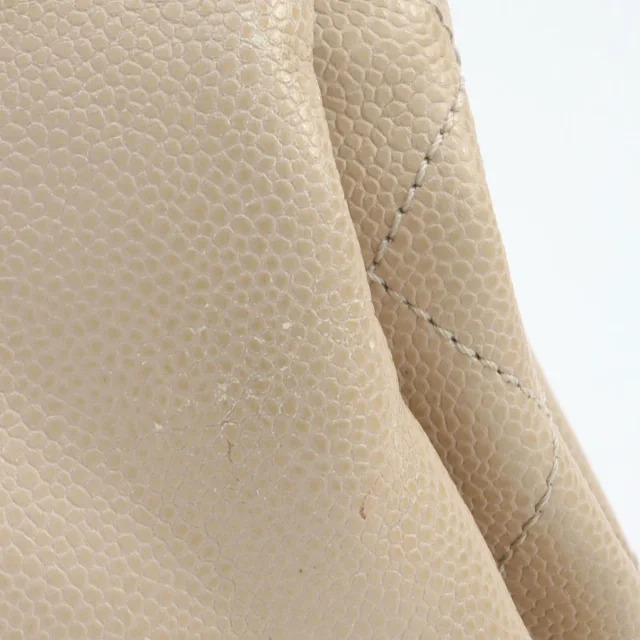 Chanel 2009-era Caviar Skin CC Mark Stitch Chain Tote Bag in Light Beige in Beige Caviar leather from VINTAGE QOO TOKYO, photo 14 of 15