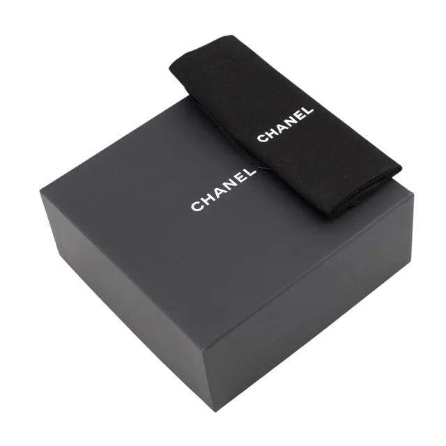 Chanel CC Logo Belt BlackAAA811 Lambskin Metal Size 75/30 in Lambskin from GALLERY RARE, photo 12 of 12