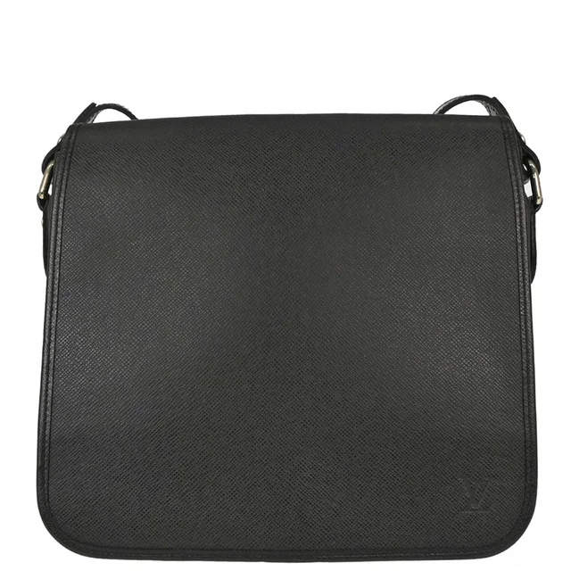 Louis Vuitton 2010 Black Taiga Andrei Shoulder Bag M32482 in Black Leather from AMORE Vintage Tokyo