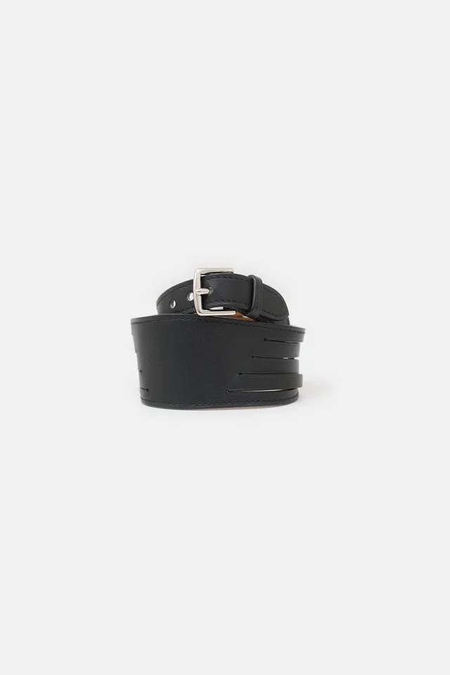 Hermès 2007 Swift Leather Braided Buckle Bracelet in Swift leather from VSP Consignment