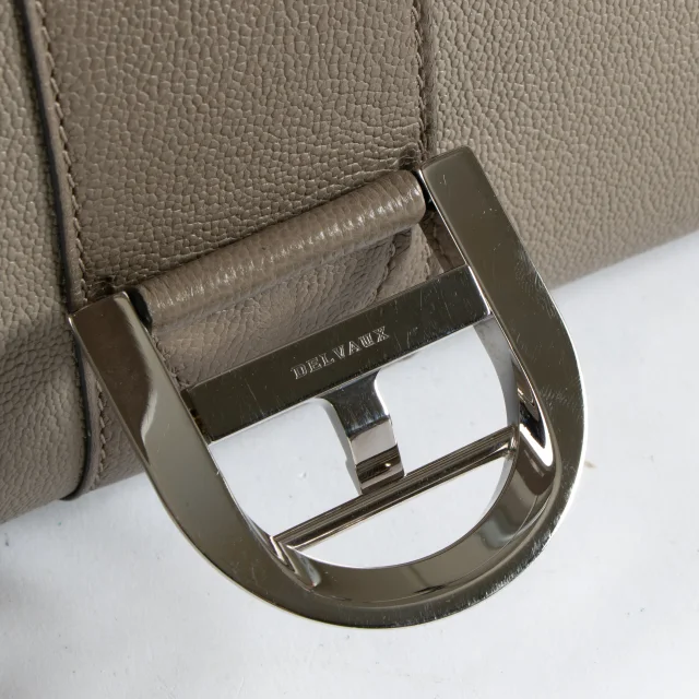 Delvaux Smoke Rodeo Calf Camaieux Brillant East West Mini Bag in Calfskin from Labellov, photo 9 of 9