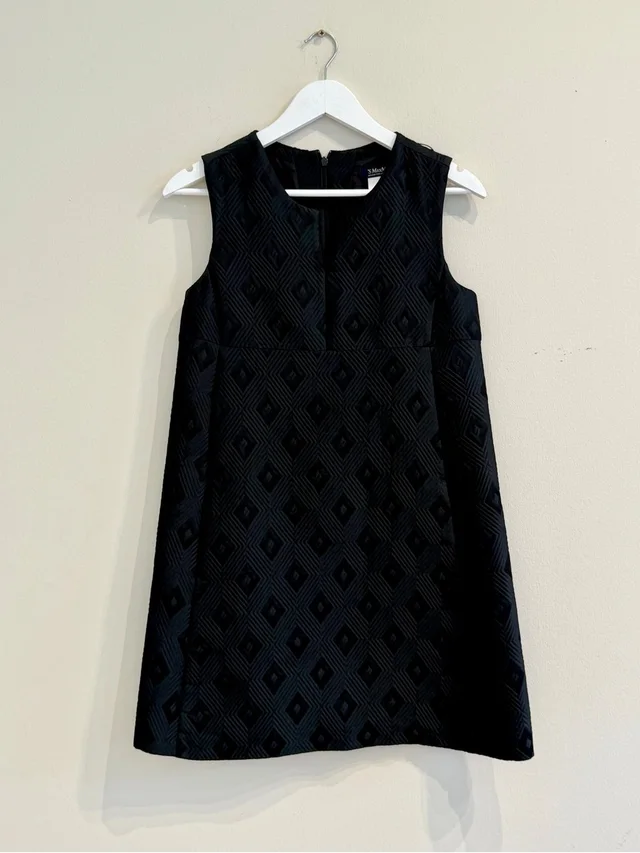 Max Mara Jacquard Diamond Textured Black A-Line Ponte Dress in black from Poshmark