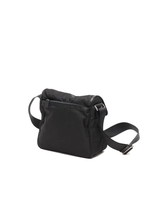 Prada Tessuto Messenger Bag in Nylon from A Retro Tale, photo 3 of 9