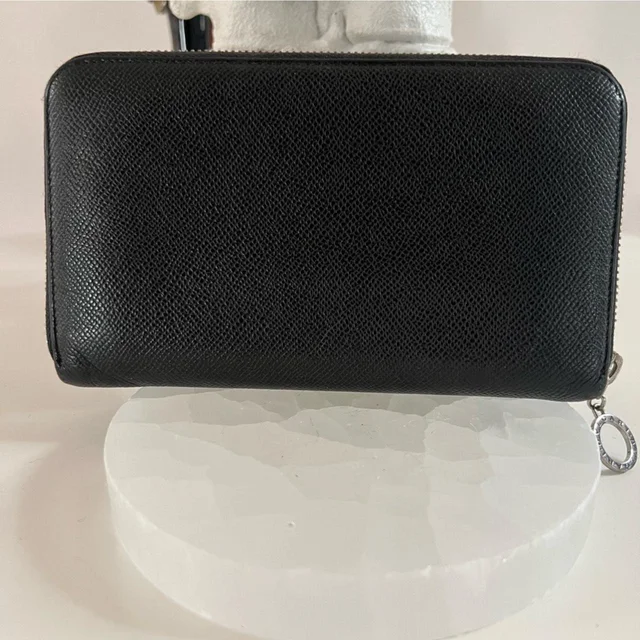 Bvlgari Women's Wallets - Black in black Leather from Depop, photo 1 of 1