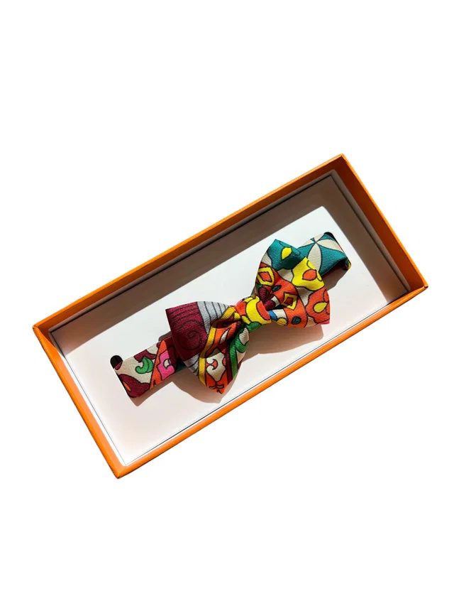 Hermès Orange+Bordeaux+Green Silk Bow Tie in Burgundy Silk from Luxury Promise