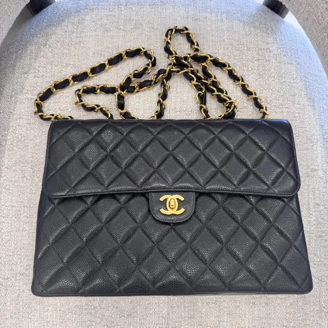 Chanel Large Single Flap Bag in 24K Gold Plated, caviar leather, Metal from Reowned, photo 2 of 9