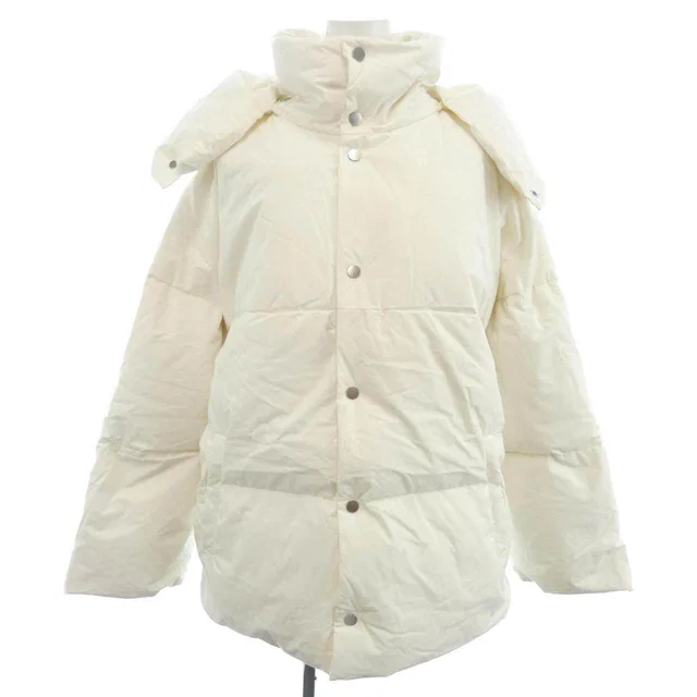 Bottega Veneta Down Jacket from LuxUness