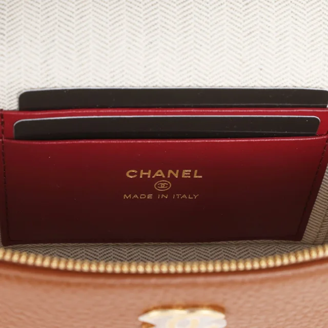 Chanel "Supple" Top Handle Long Vanity Case in Brown Caviar leather from Madison Avenue Couture, photo 9 of 9