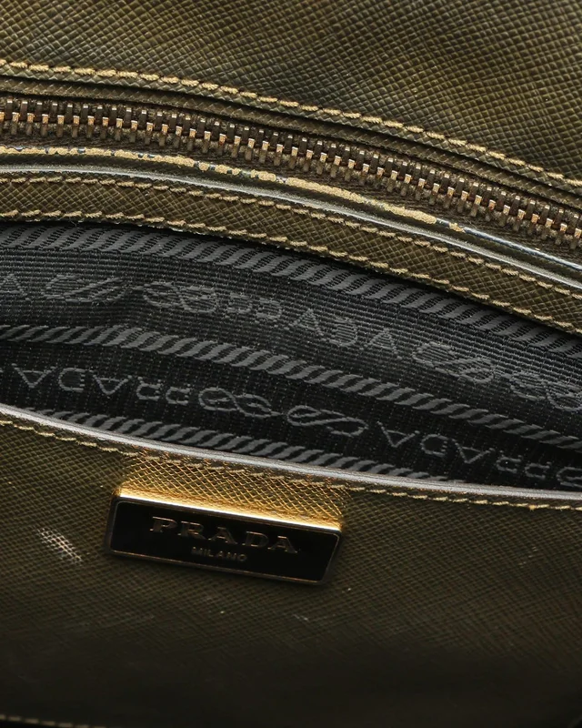 Prada Large Saffiano Lux Galleria Double Zip Bag in Saffiano leather from A Retro Tale, photo 11 of 12