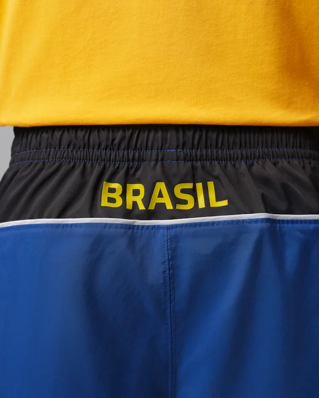 Jordan Brooklyn in Old Royal/Black/Yellow Pulse/Yellow Pulse, photo 5 of 7 from Nike