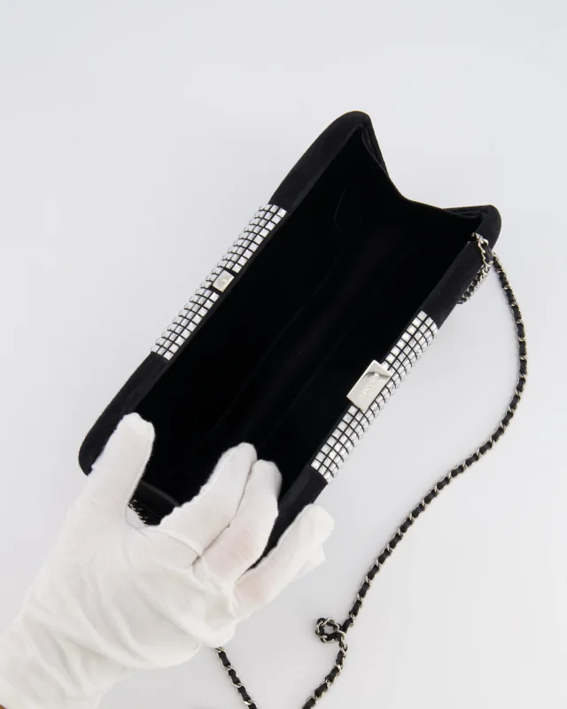 Chanel 2015 Paris-Dubai Black Suede Strass Crystal Clutch Bag with Crystal Embellished CC Logo in Black Suede from Sellier, photo 16 of 21
